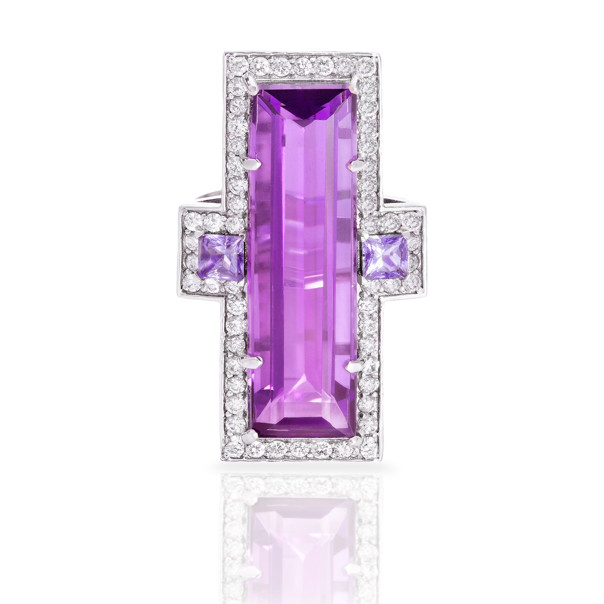 Eminence Ring