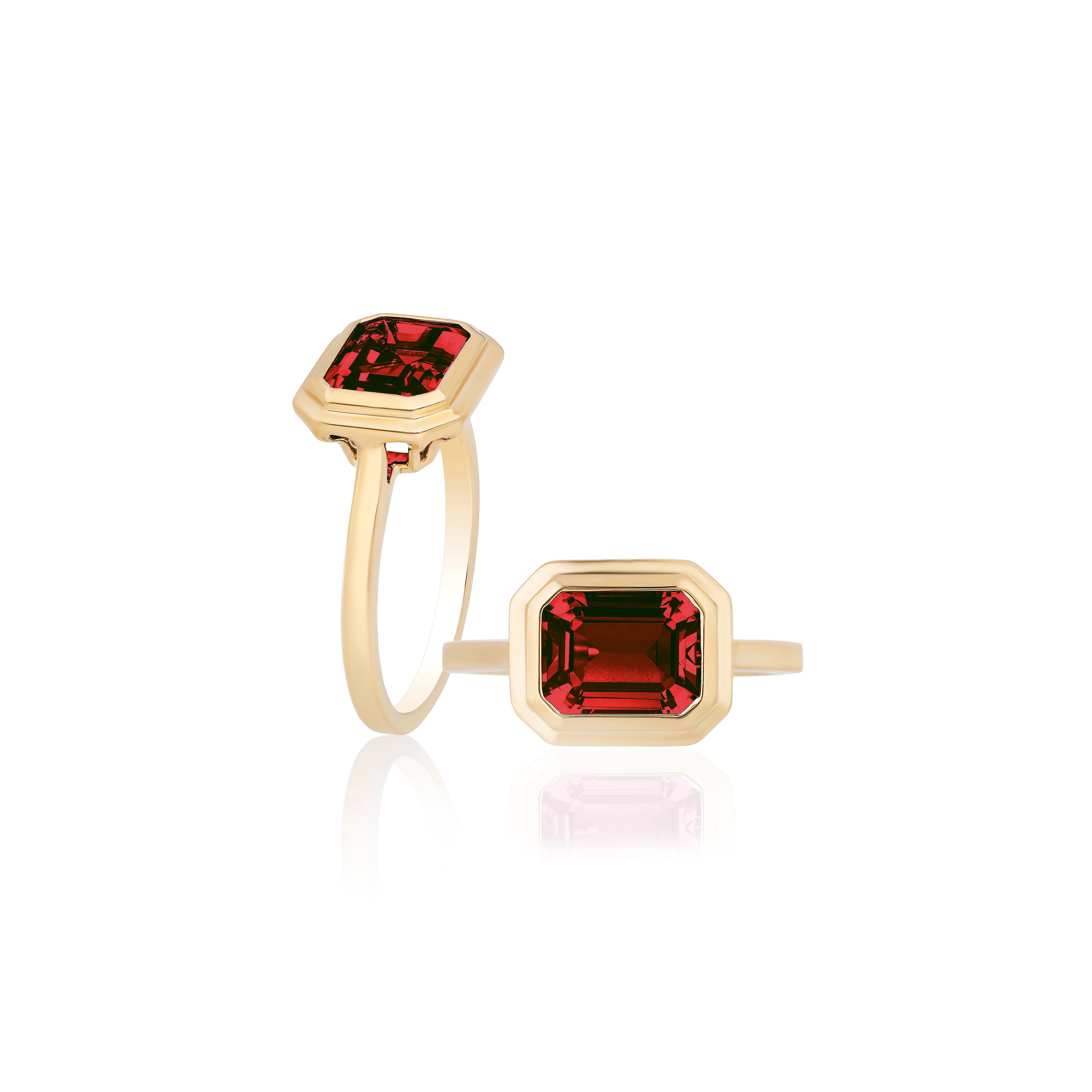 Manhattan Garnet Bezel Ring