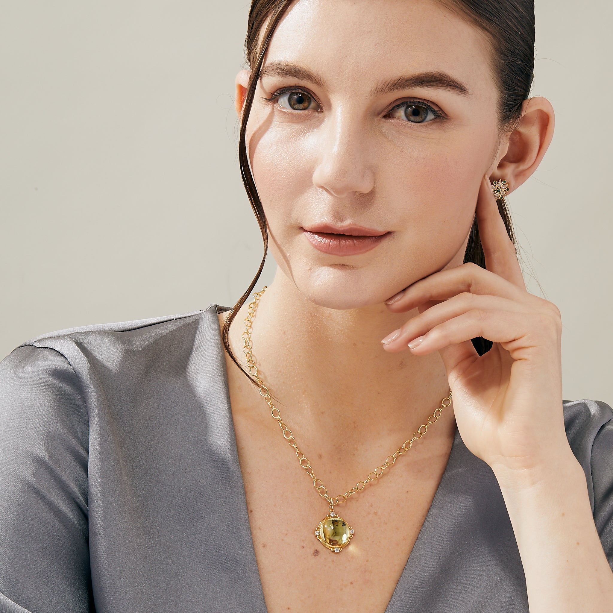 Small Mogul Diamond Gemstone Pendant