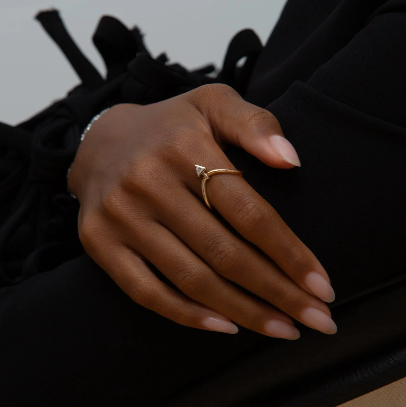 Gaudí Curve Ring with Golden Triangle